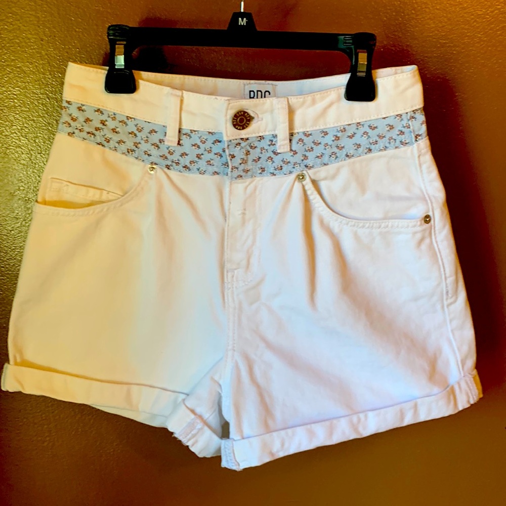 Women’s BDG shorts from Urban Outfitters. Size 25.